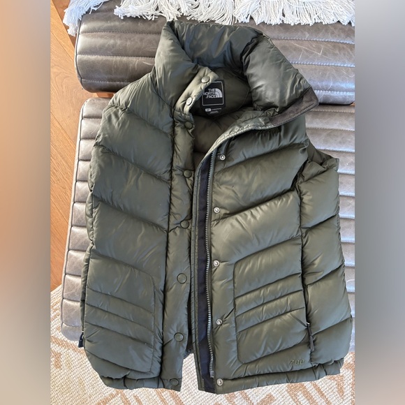The North Face Jackets & Blazers - North Face vest Small